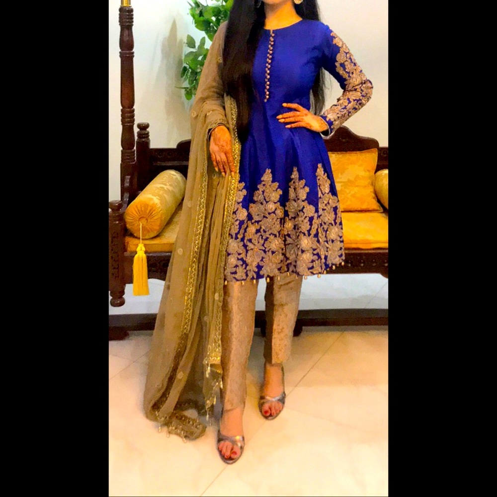 Pakistani/Indian 3 piece suite (party wear)